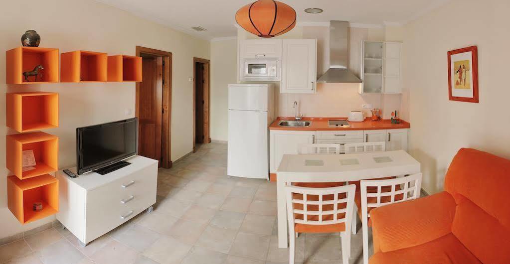 Apartamentos Gravina Tarifa Esterno foto